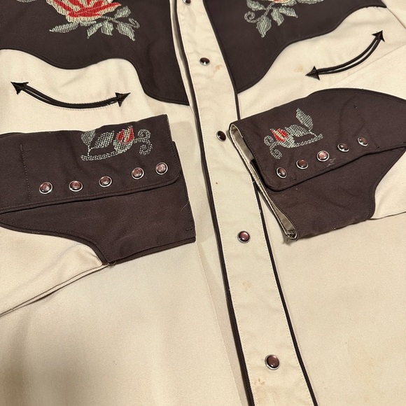 Roper vintage western shirt with embroidery and pearl snaps size Large - Picture 3 of 6